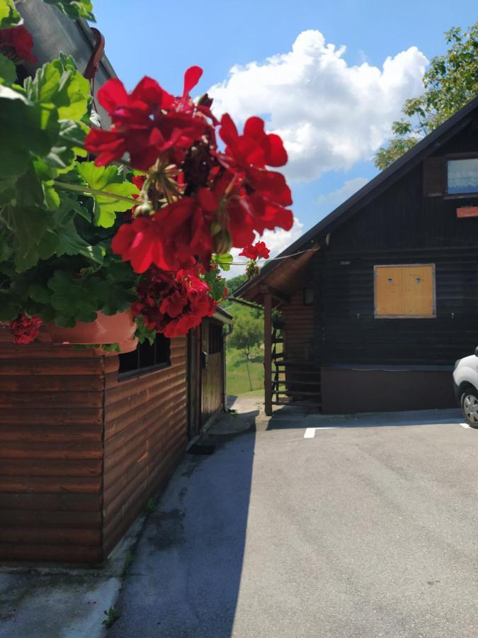 Apartmani San Plitvicka Jezera Exterior foto