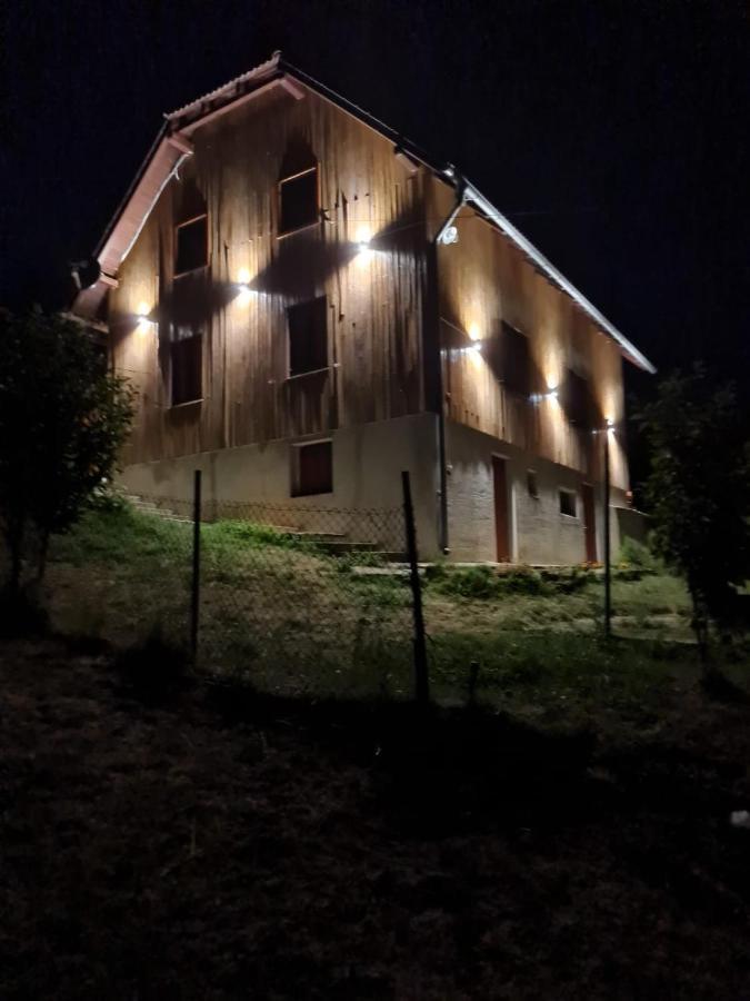 Apartmani San Plitvicka Jezera Exterior foto